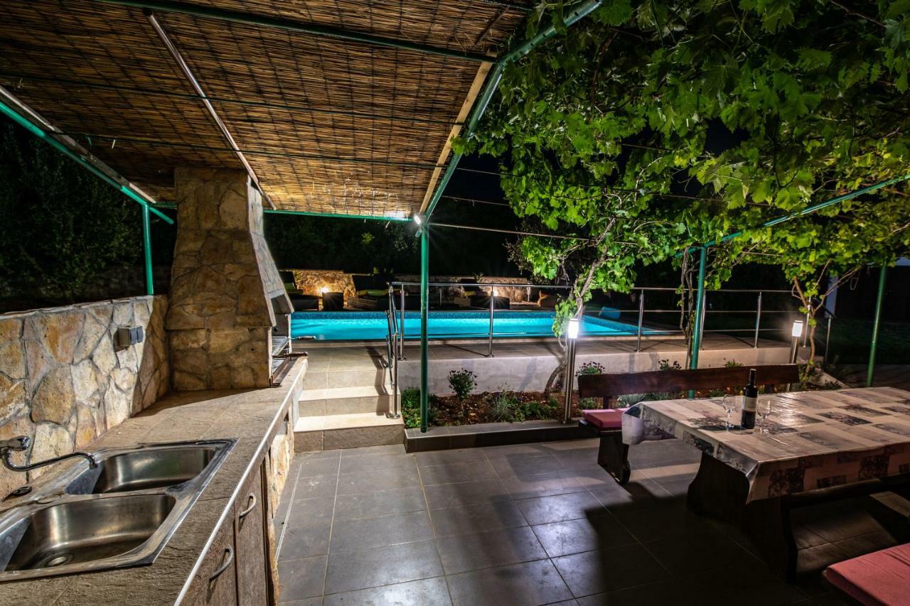 Holiday Home Mara Fondole Exterior photo
