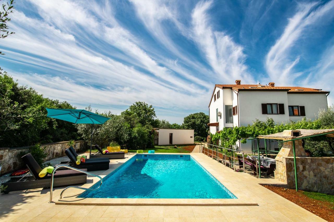 Holiday Home Mara Fondole Exterior photo